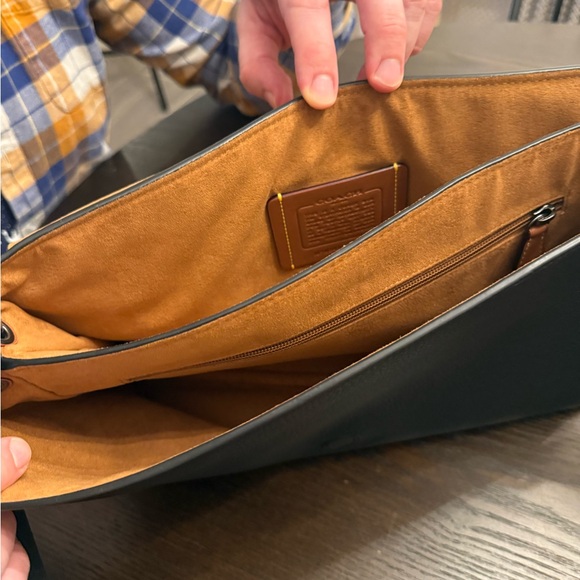 Coach Black Pebbled Leather Messenger Bag - Picture 4 of 5